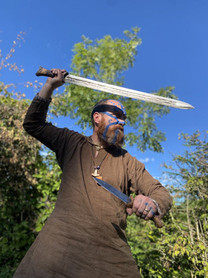 Blades! Knives, Seax & Swords - Bushman Survival