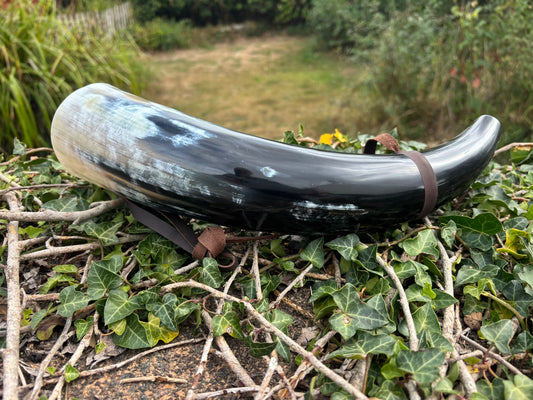 Plain Blowing Horn, re-enactment authentic for most periods