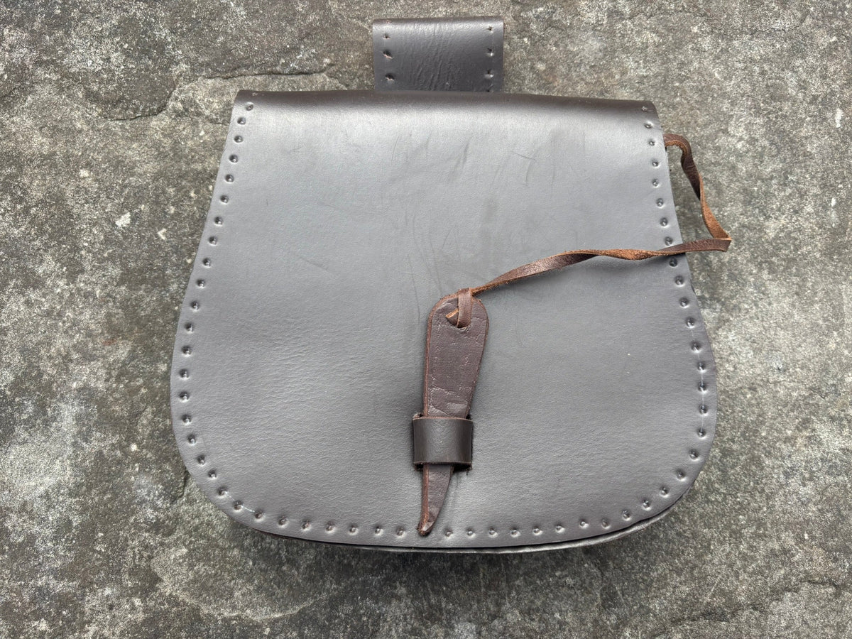 Large Medieval Leather Belt Pouch — Dark Brown - Bushman Survival