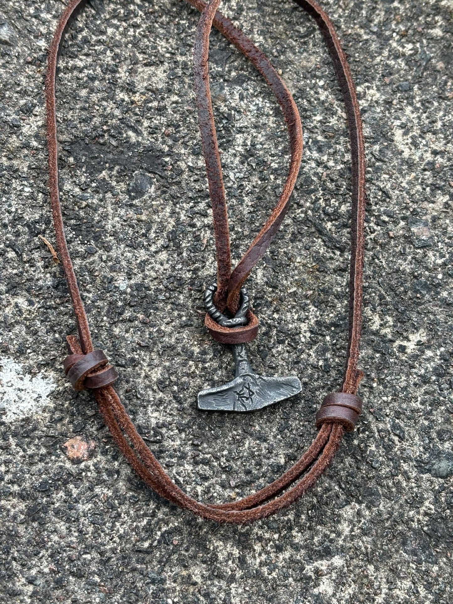 Mjolnir Viking Necklace - Bushman Survival
