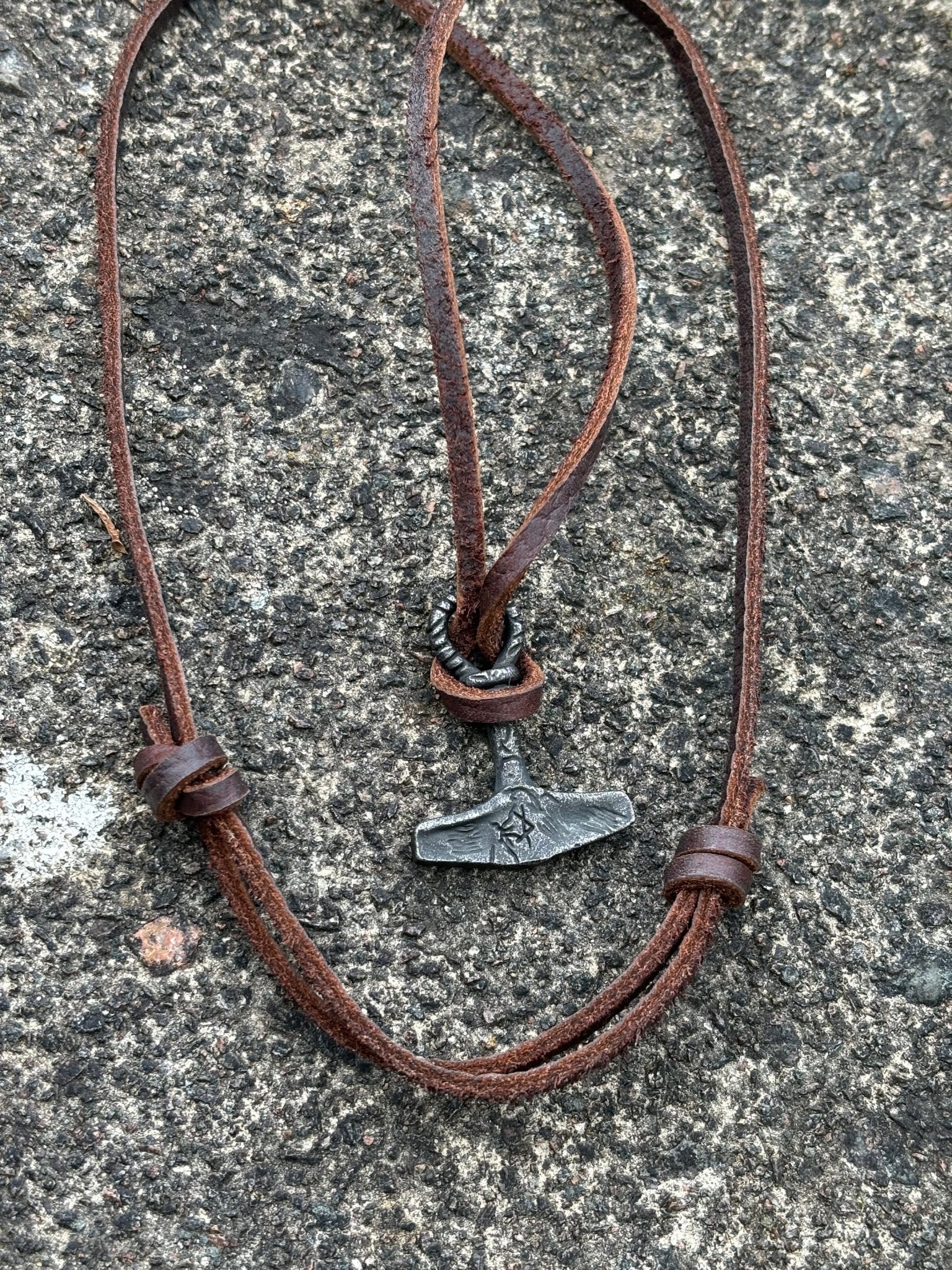 Mjolnir Viking Necklace - Bushman Survival