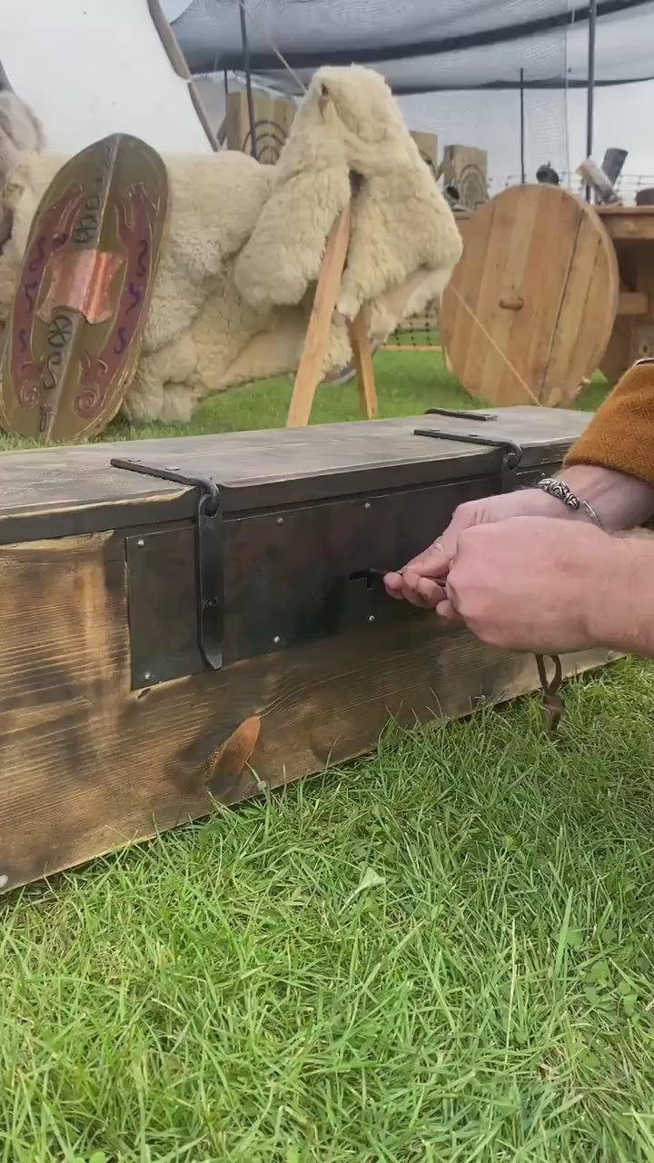 Mastermyr Viking Padlock - (Gotland, Sweden))
