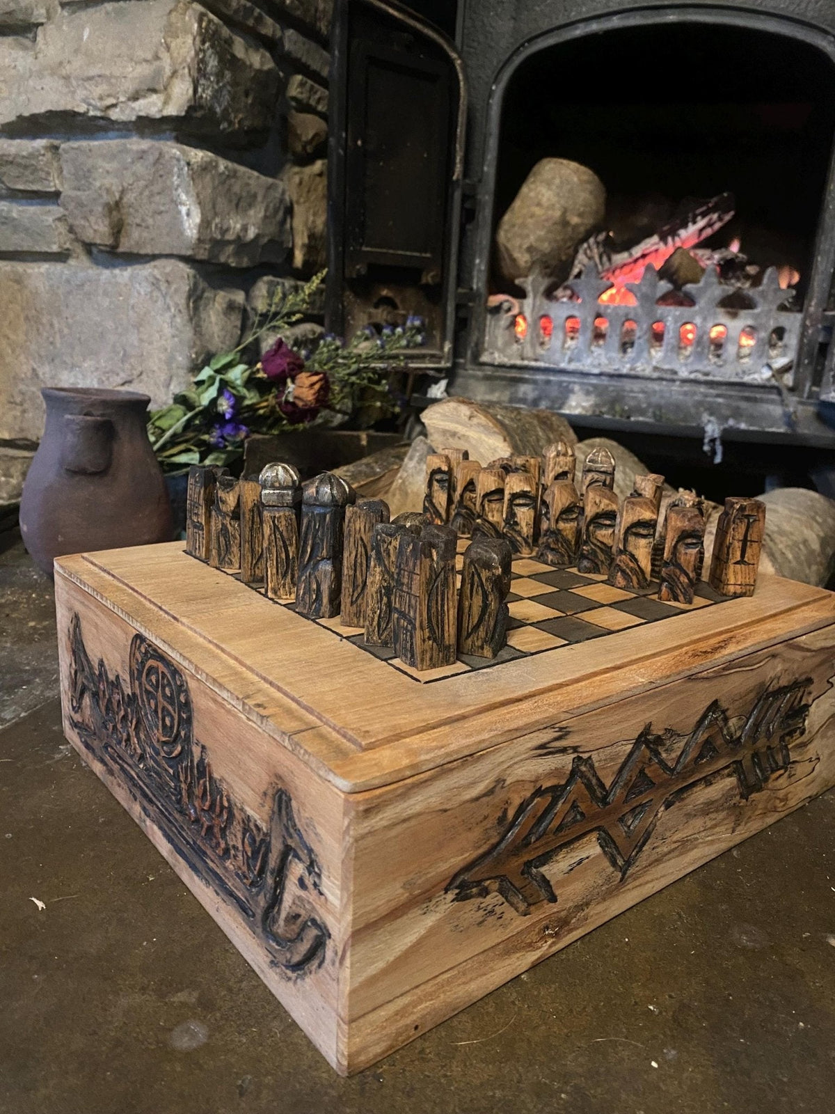 Viking Chess & Hnefatafl — The Jarl's Compendium - Bushman Survival