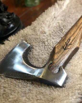 Bearded Axe, Bushcraft & Camping Axe - Bushman Survival