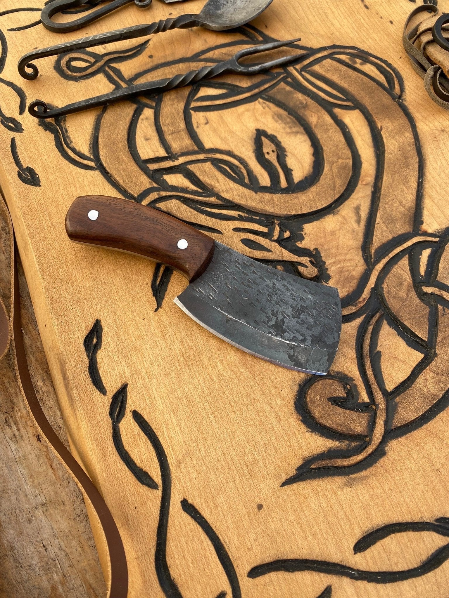 Mini Kitchen Hatchet! - Bushman Survival