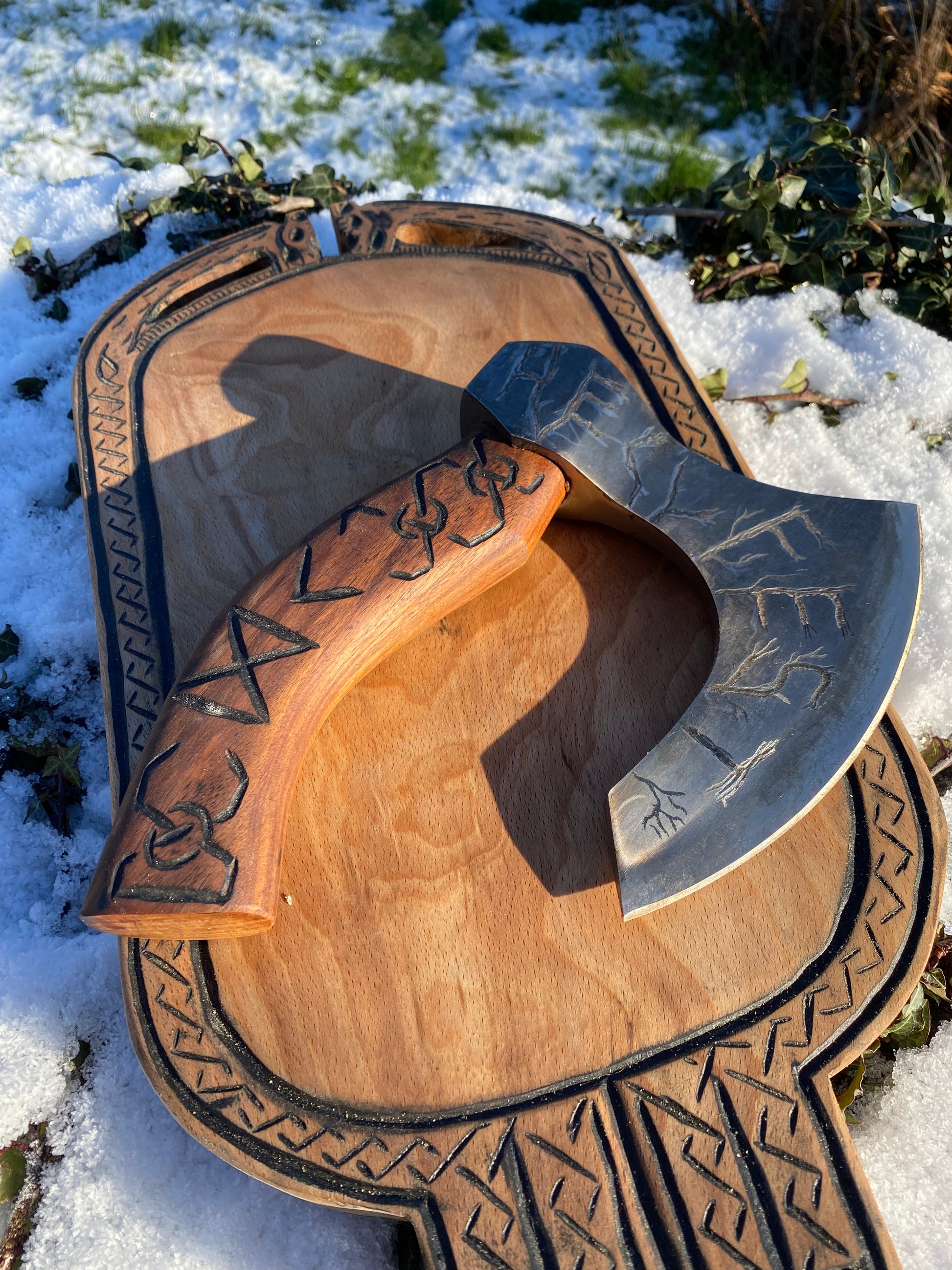 Viking Pizza Axe - Genuine Viking Style Skeggox Axe Head - Bushman Survival