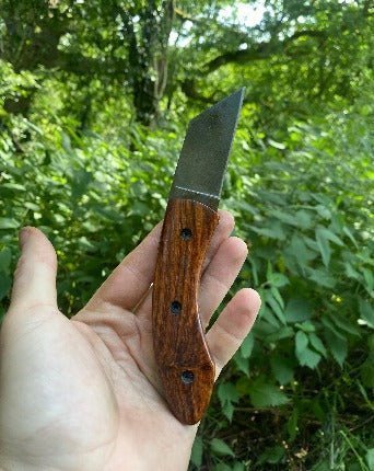 Below 3" Folding Seax Pocket Knife - Bushman Survival