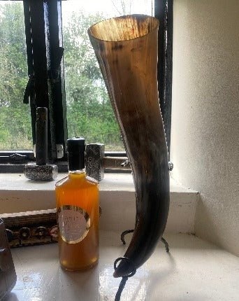 Huge Viking Drinking Horn — 2+ Litre Ox Horn - Bushman Survival